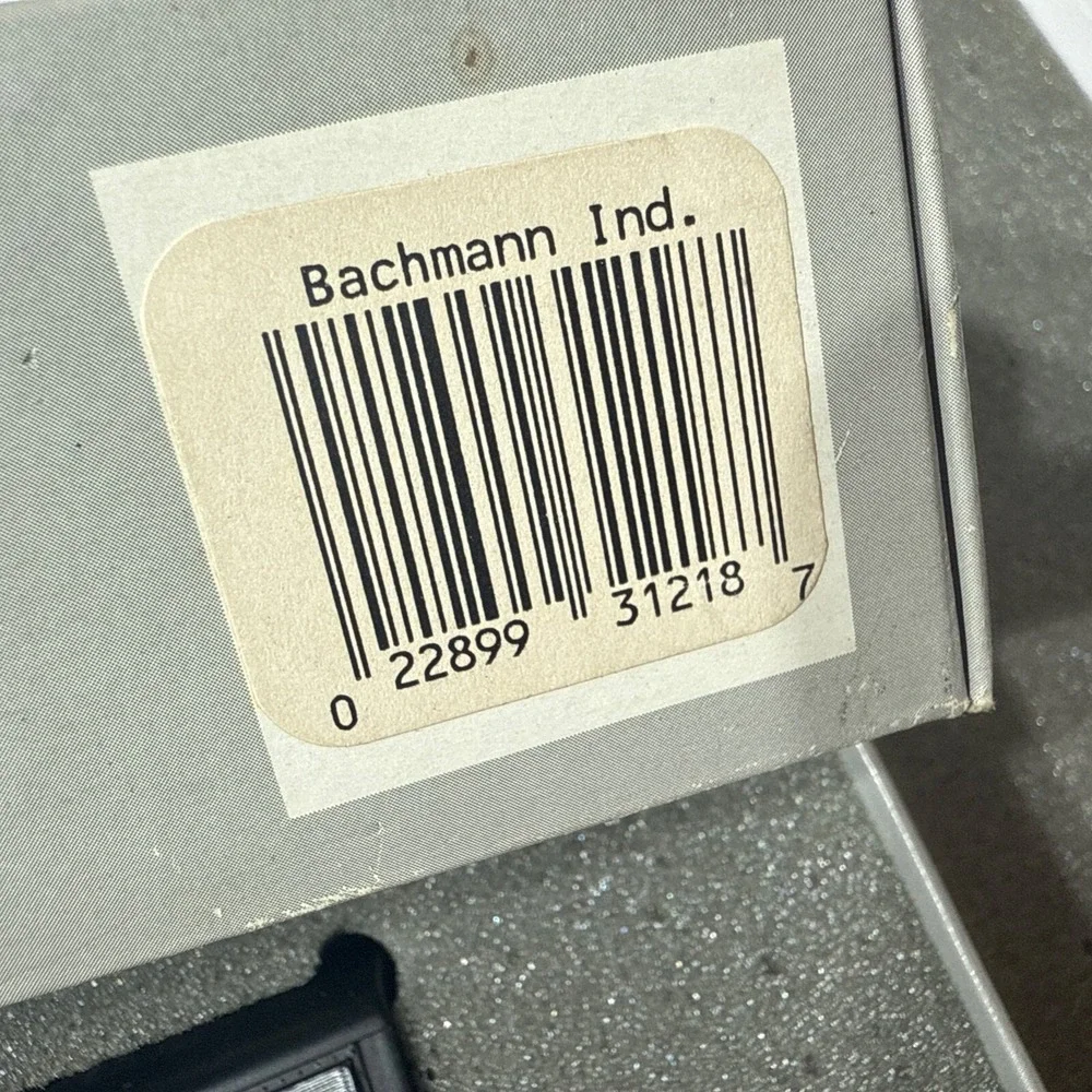 BACHMANN‎ Plus HO 31218 EMD F7B Pennsylvania PRR 9666B Boxed W/paperwork